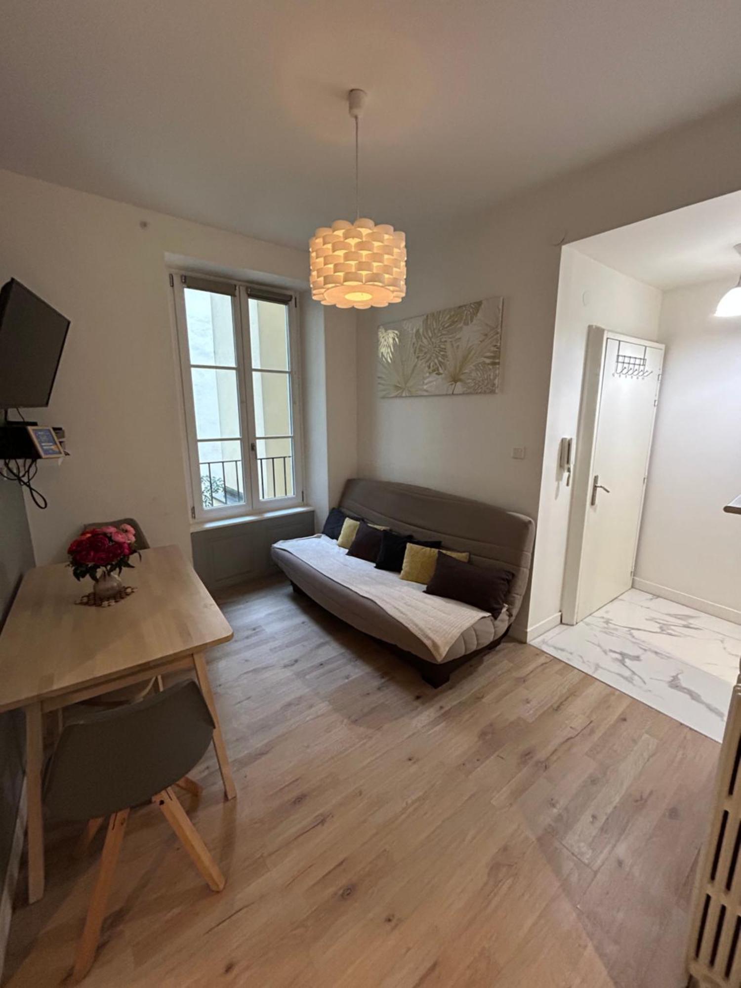 Logement Au Centre De Strasbourg Exterior photo